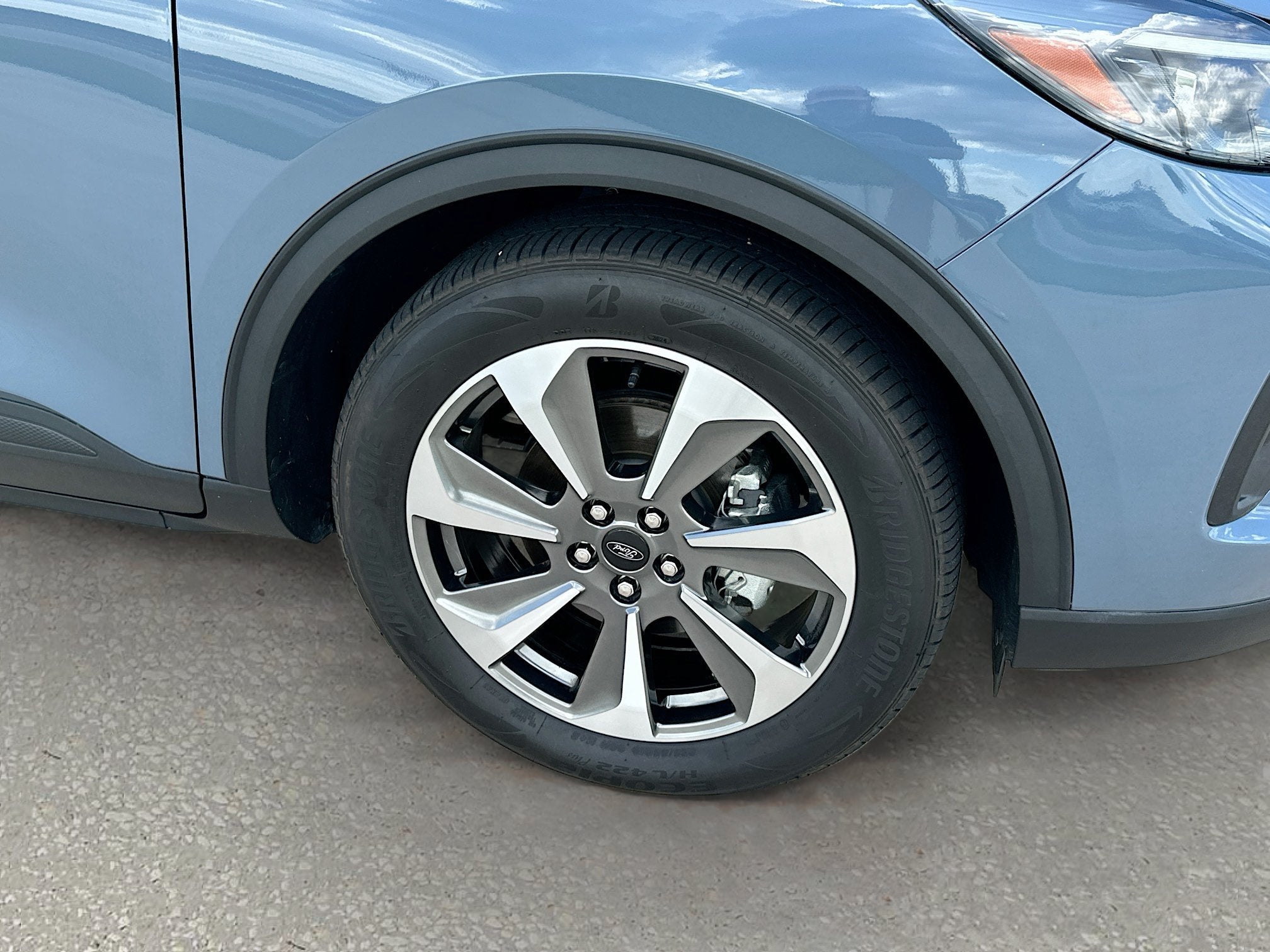 2025 Ford Escape Platinum