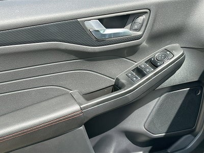 2026 Ford Escape ST-Line Select