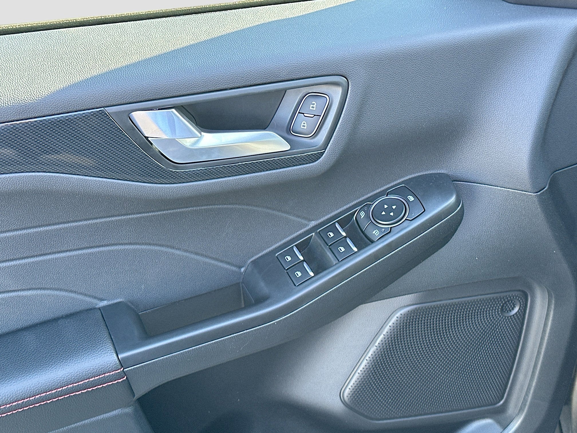 2026 Ford Escape ST-Line Select