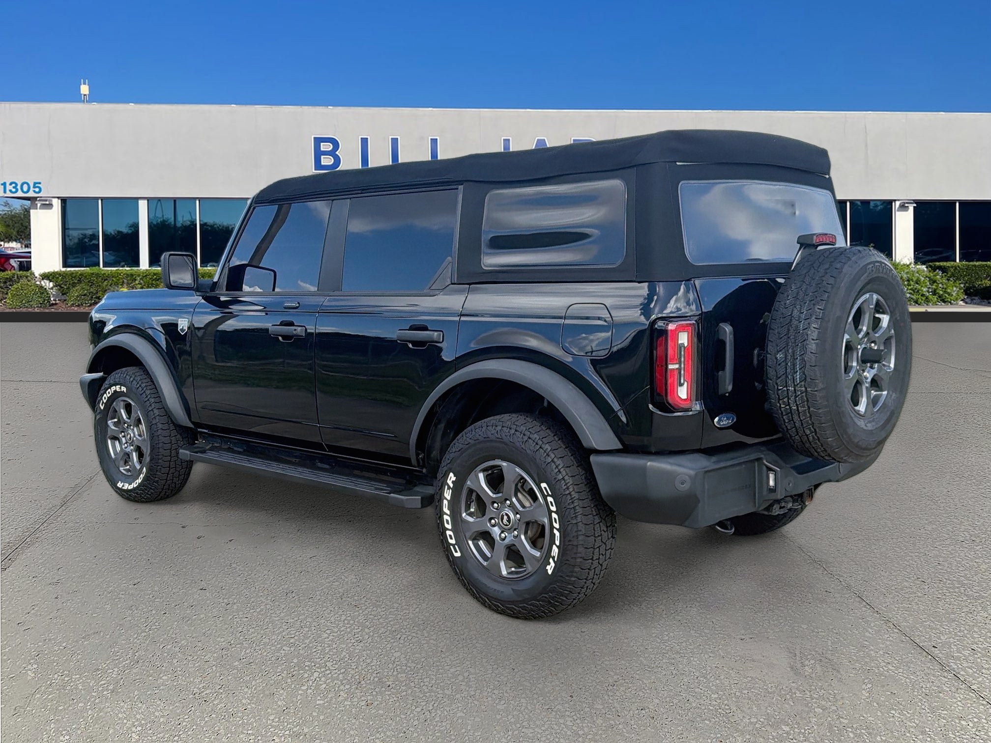 2022 Ford Bronco Base
