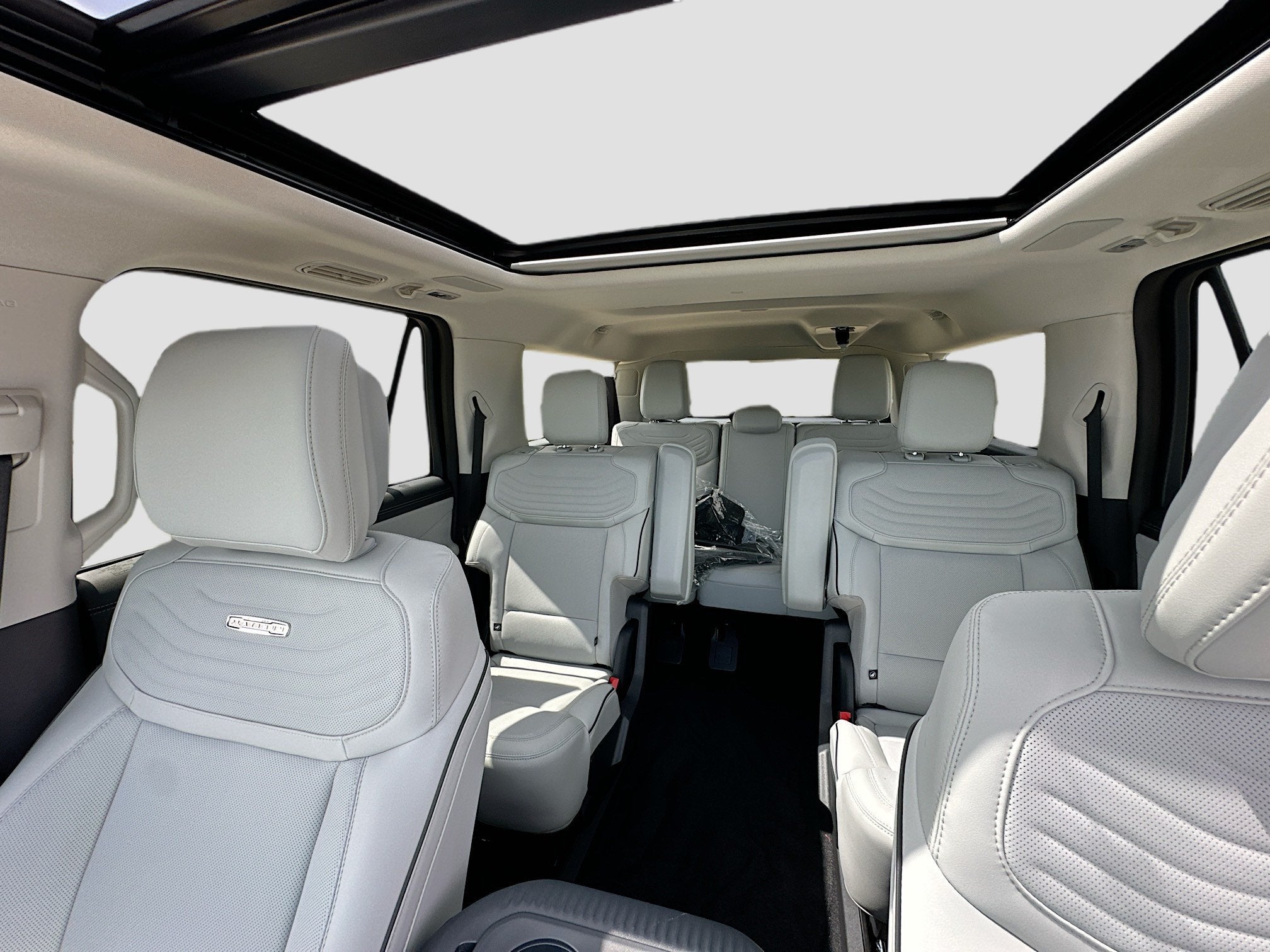 2027 Ford Expedition Max Platinum