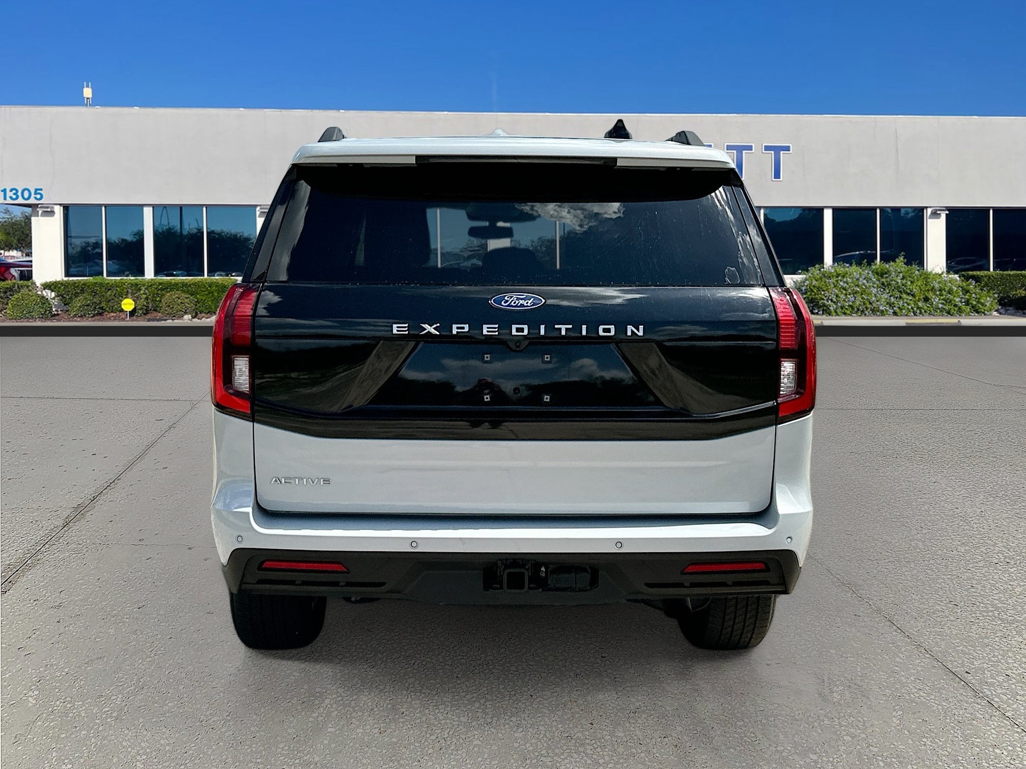2025 Ford Expedition Active