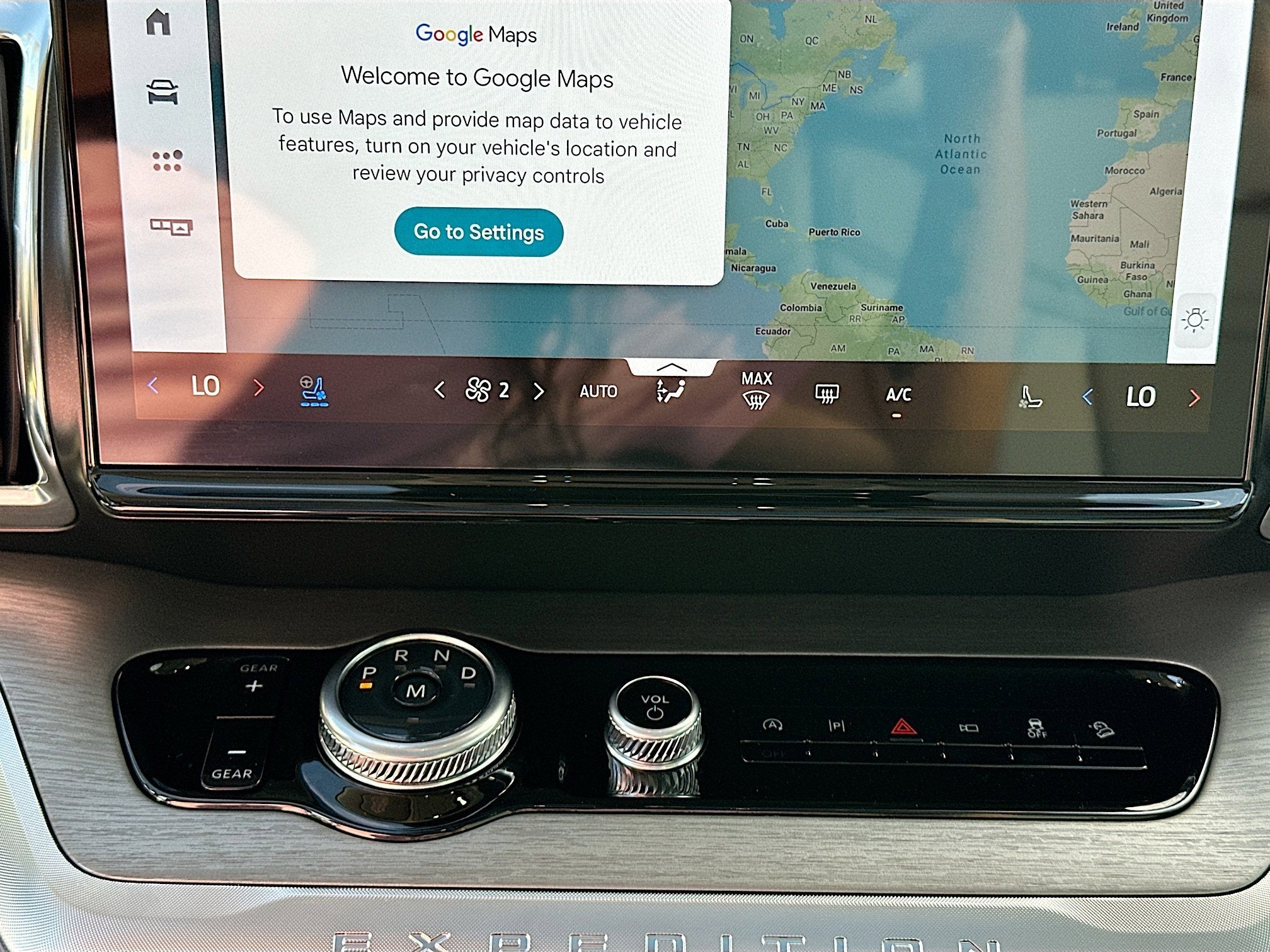 2025 Ford Expedition Platinum