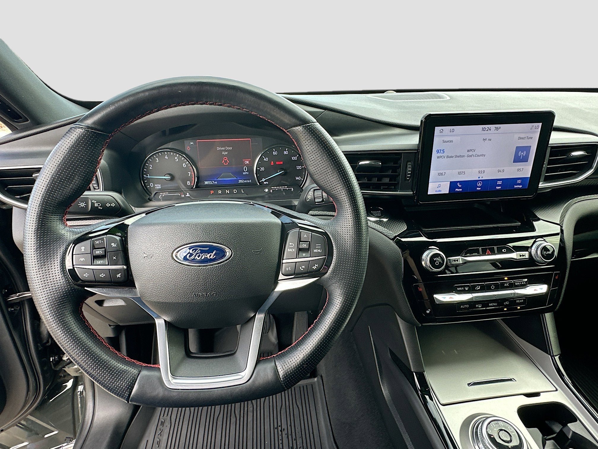 2022 Ford Explorer ST-Line