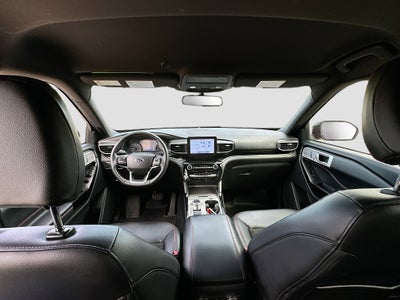 2022 Ford Explorer ST-Line