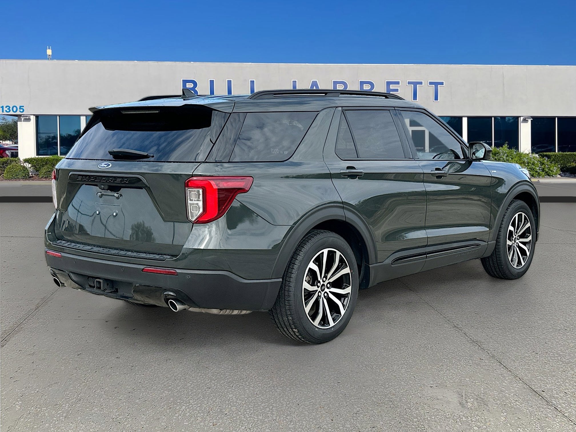 2022 Ford Explorer ST-Line