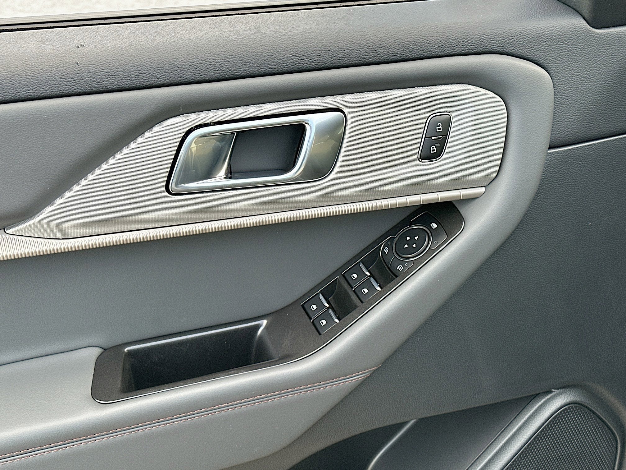 2026 Ford Explorer Active 100A