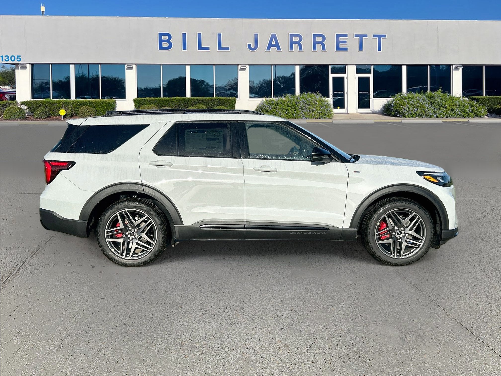 2027 Ford Explorer ST-Line