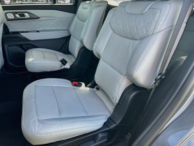2027 Ford Explorer Platinum