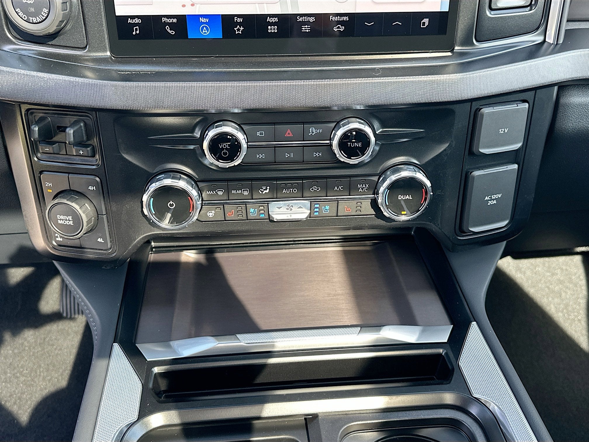 2026 Ford F-250SD F-250® Platinum®