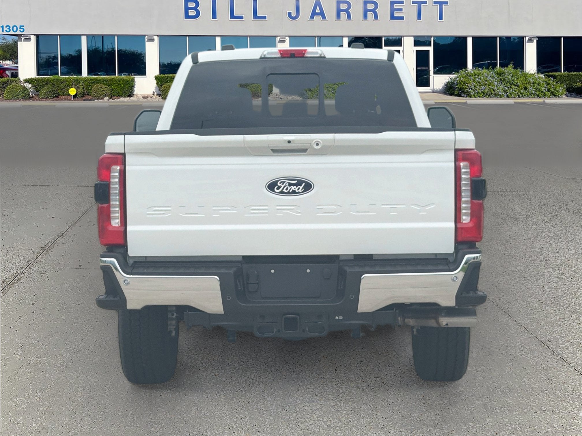 2027 Ford F-250SD F-250® Lariat®