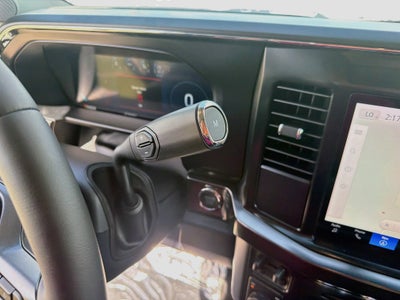 2027 Ford F-250SD F-250® Lariat®