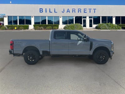 2027 Ford F-250SD F-250® Lariat®