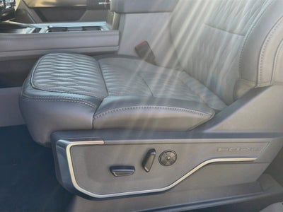 2027 Ford F-350SD F-350® Platinum®
