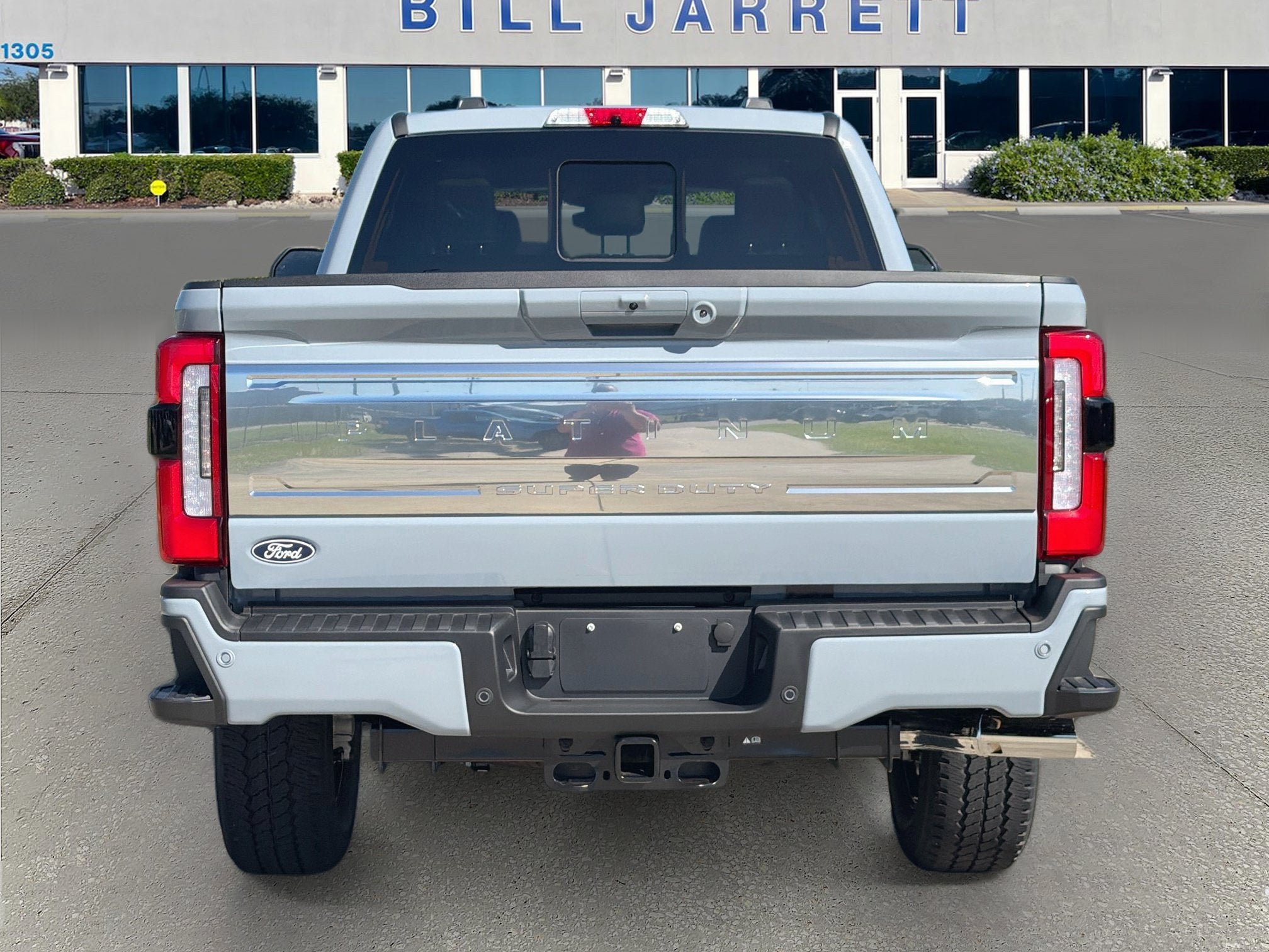 2027 Ford F-350SD F-350® Platinum®