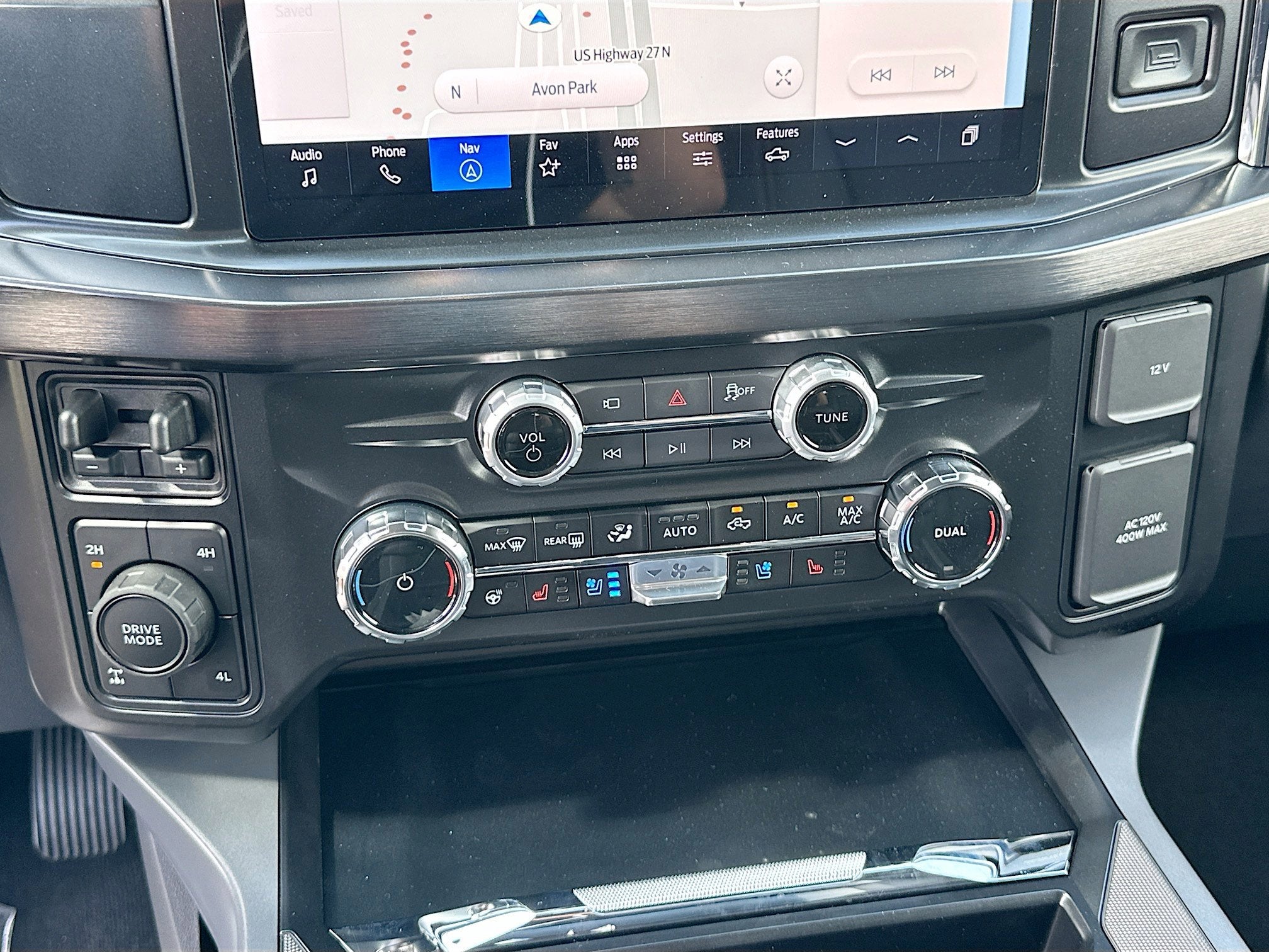 2026 Ford F-350SD F-350® Lariat®