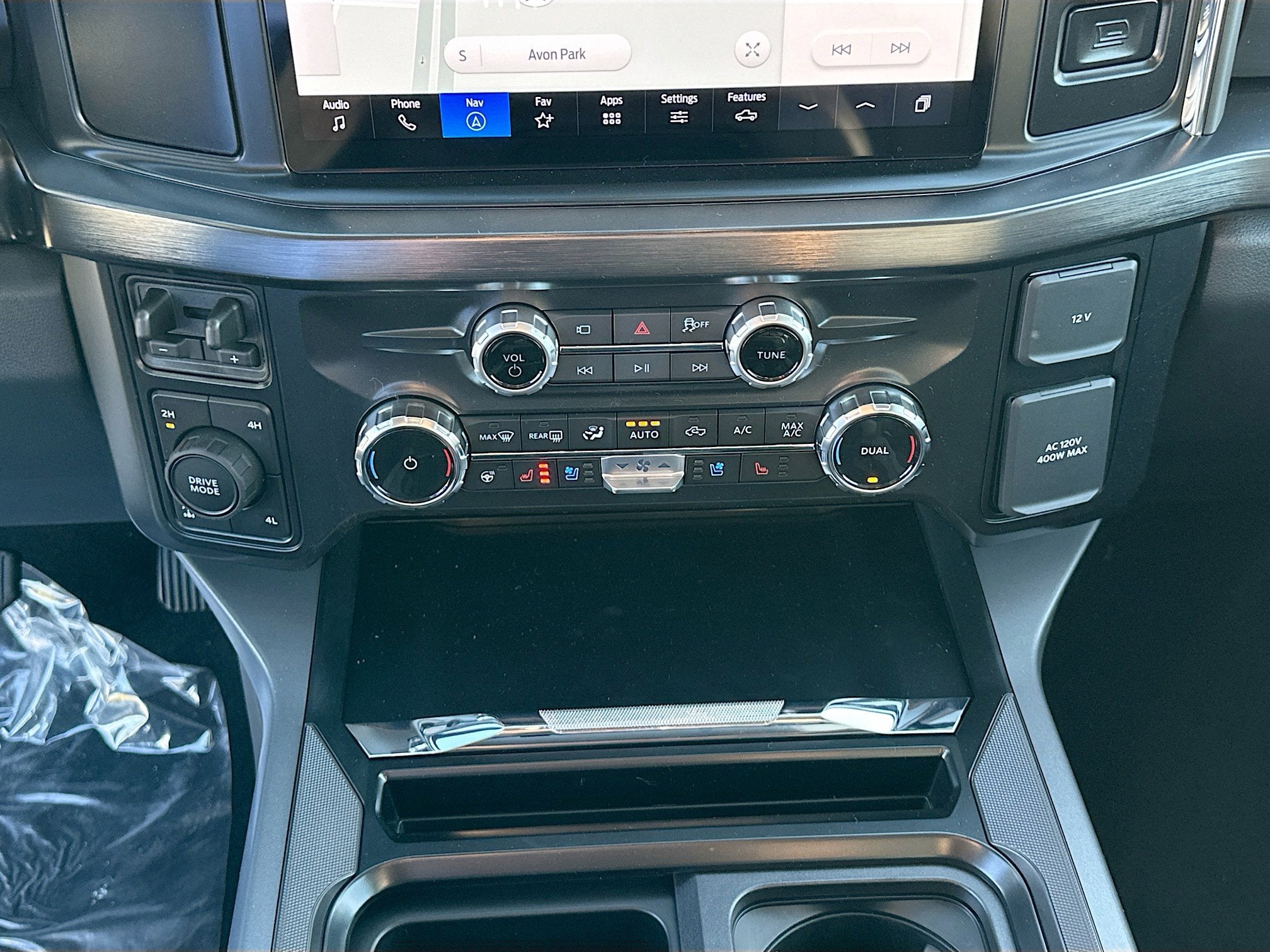 2026 Ford F-350SD F-350® Lariat®