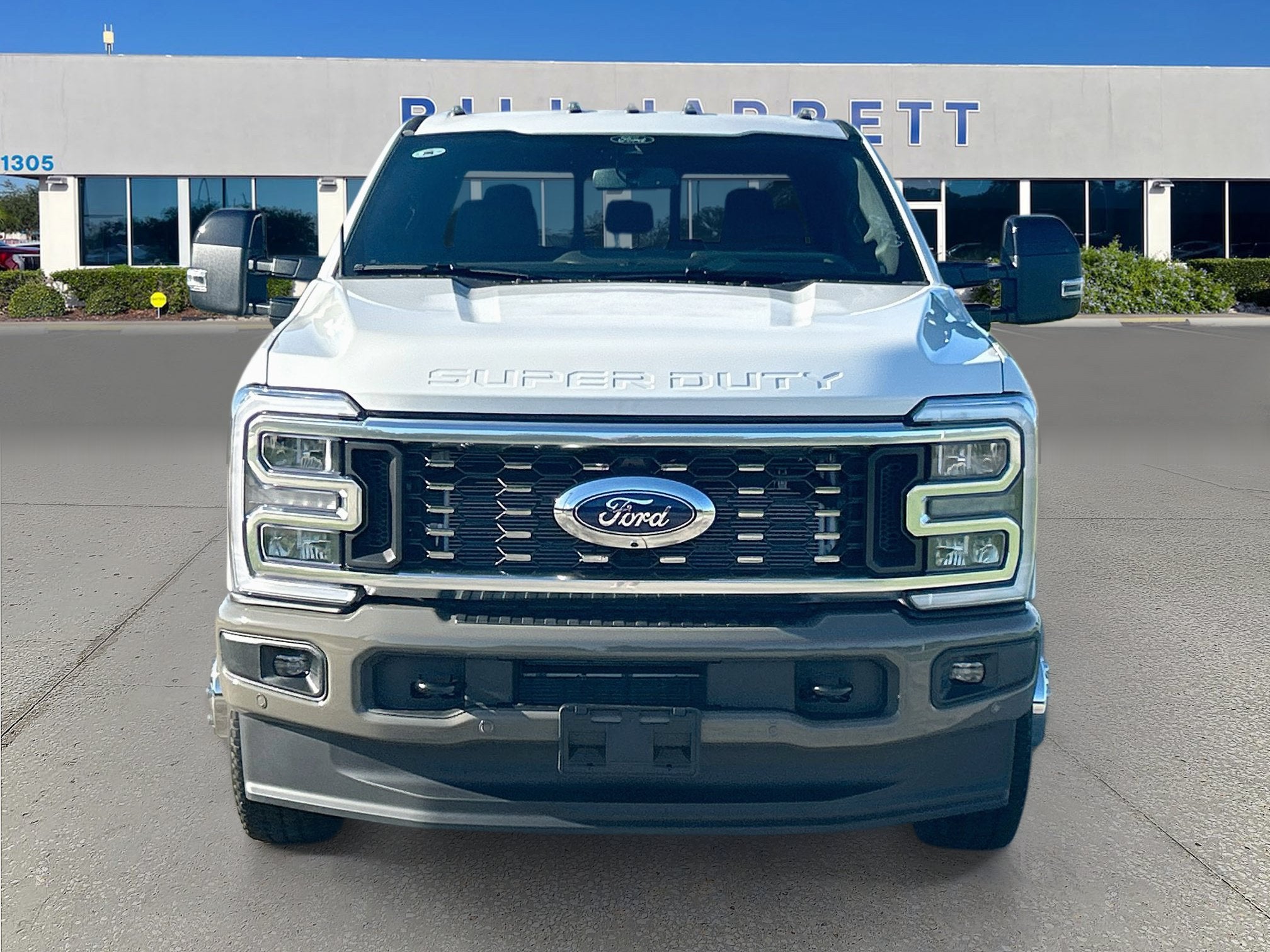 2026 Ford Super Duty F-350 DRW F-350® King Ranch®