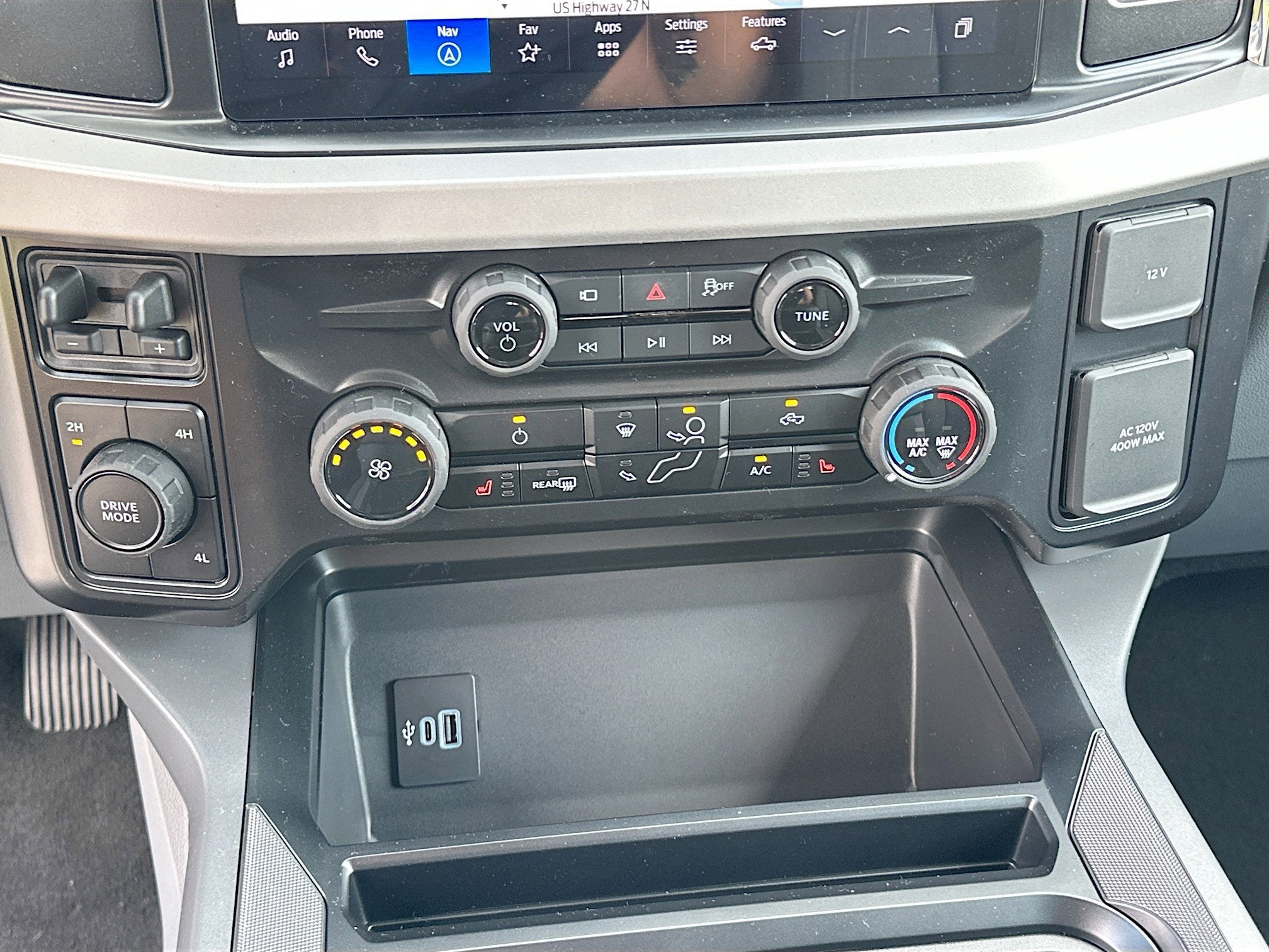 2026 Ford Super Duty F-350 DRW F-350® XLT