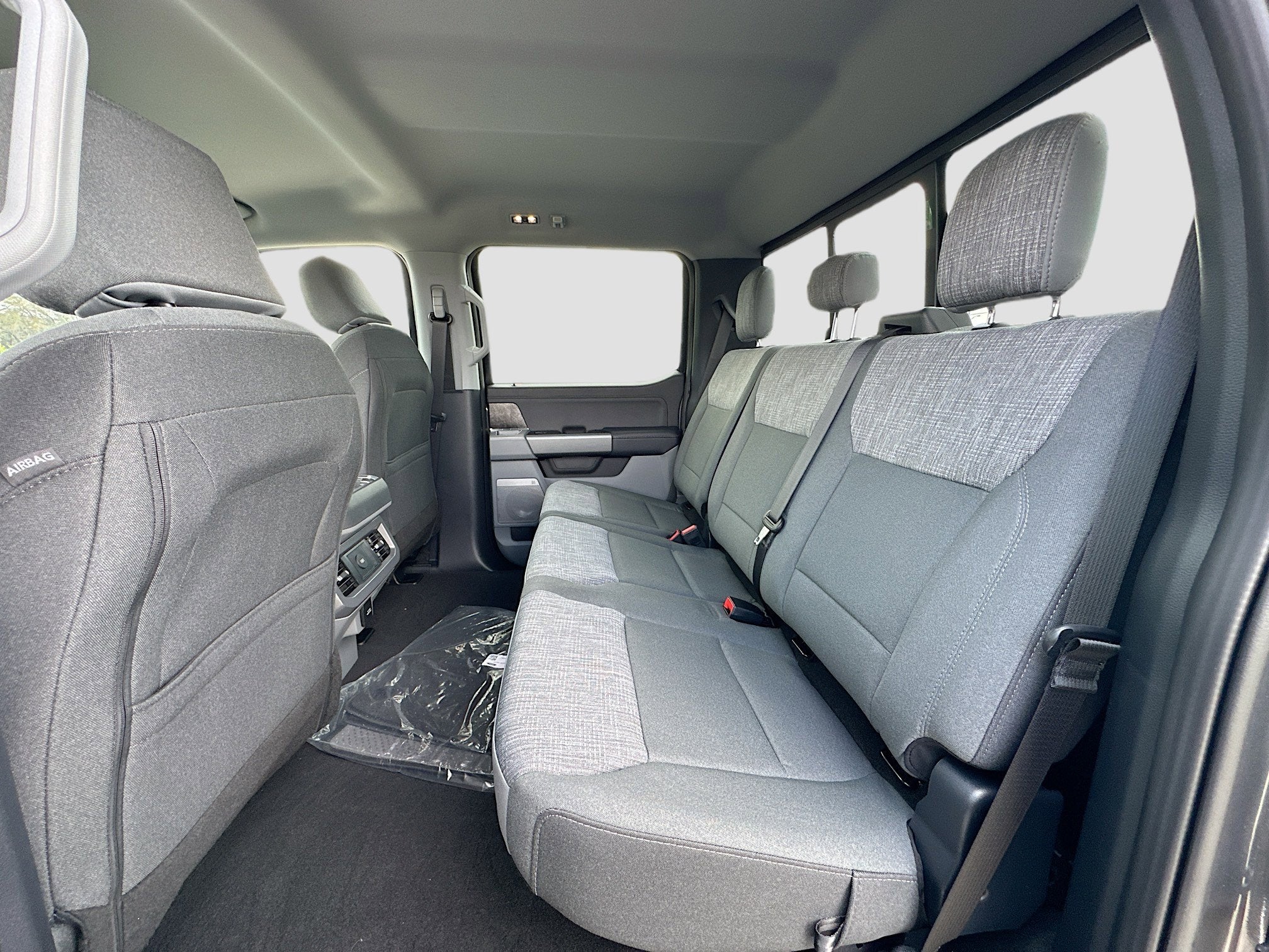 2026 Ford Super Duty F-350 DRW F-350® XLT