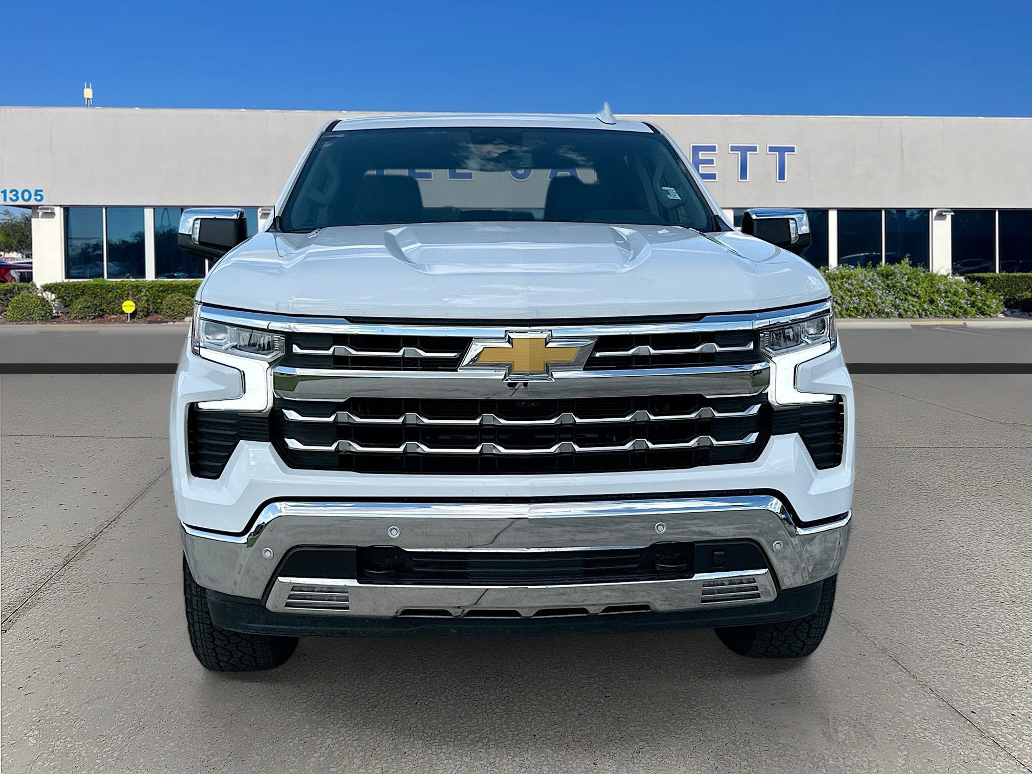 2025 Chevrolet Silverado 1500 LTZ