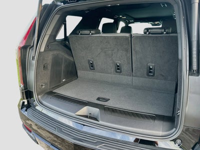 2022 Cadillac Escalade Sport
