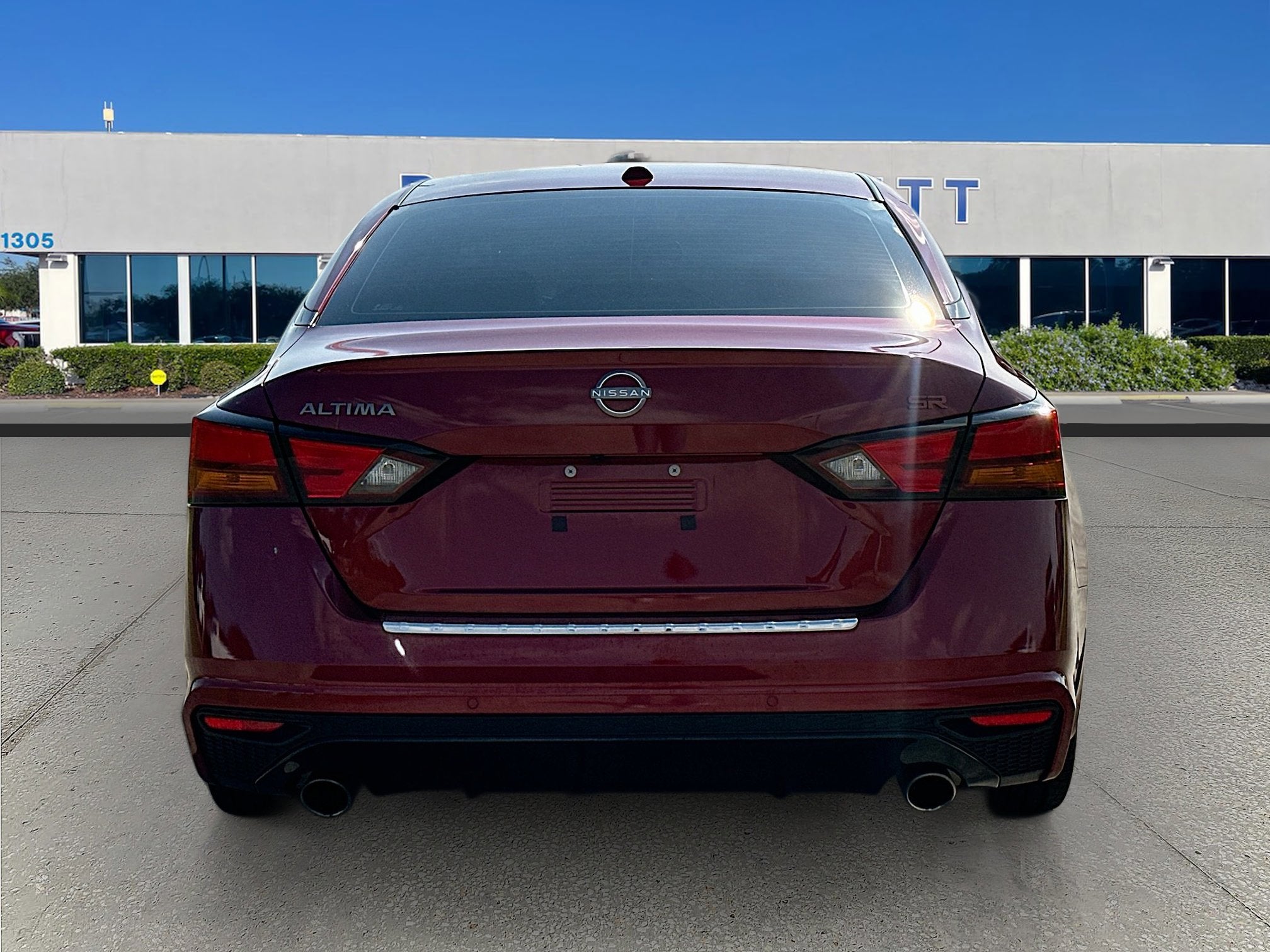 2023 Nissan Altima 2.5 SR