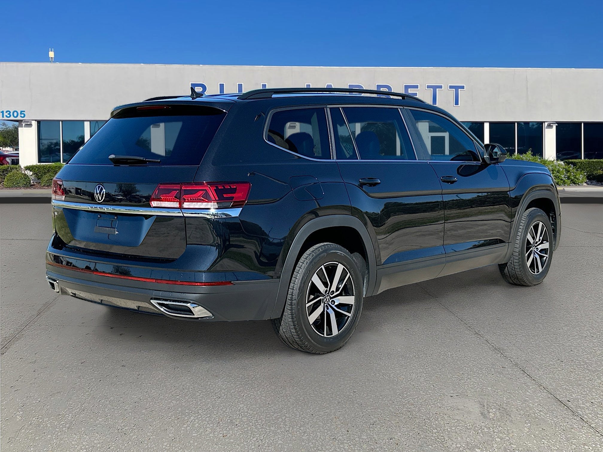 2023 Volkswagen Atlas 2.0T SE