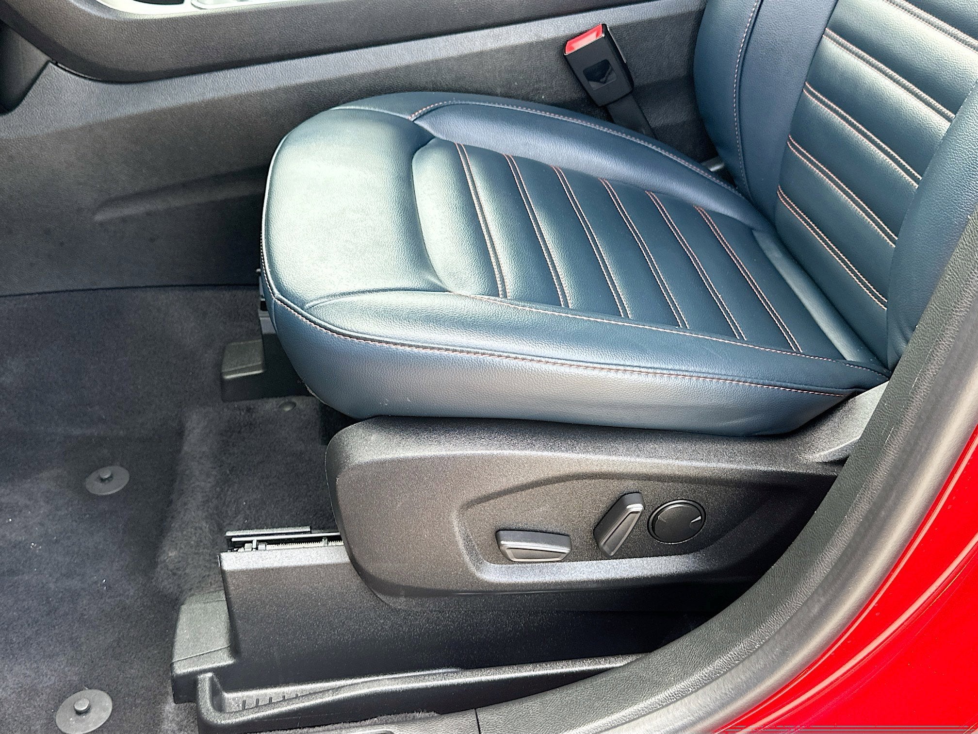 2024 Ford Edge Sport