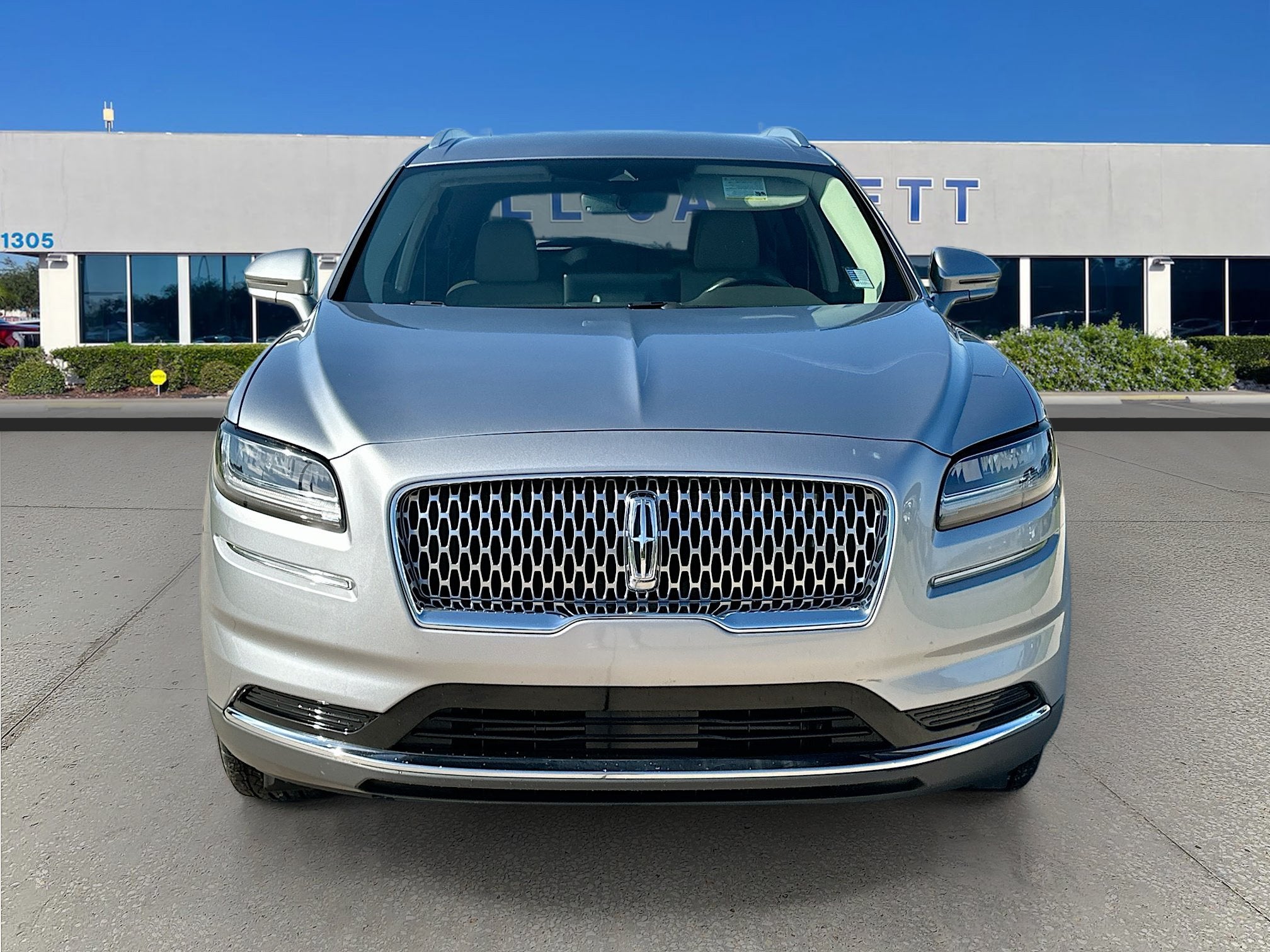 2023 Lincoln Nautilus Standard