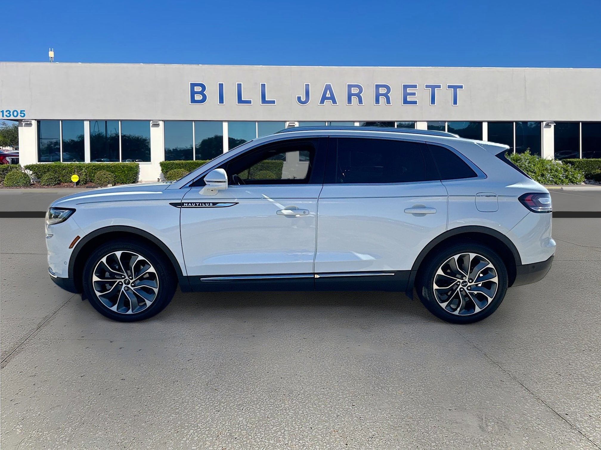 2022 Lincoln Nautilus Reserve