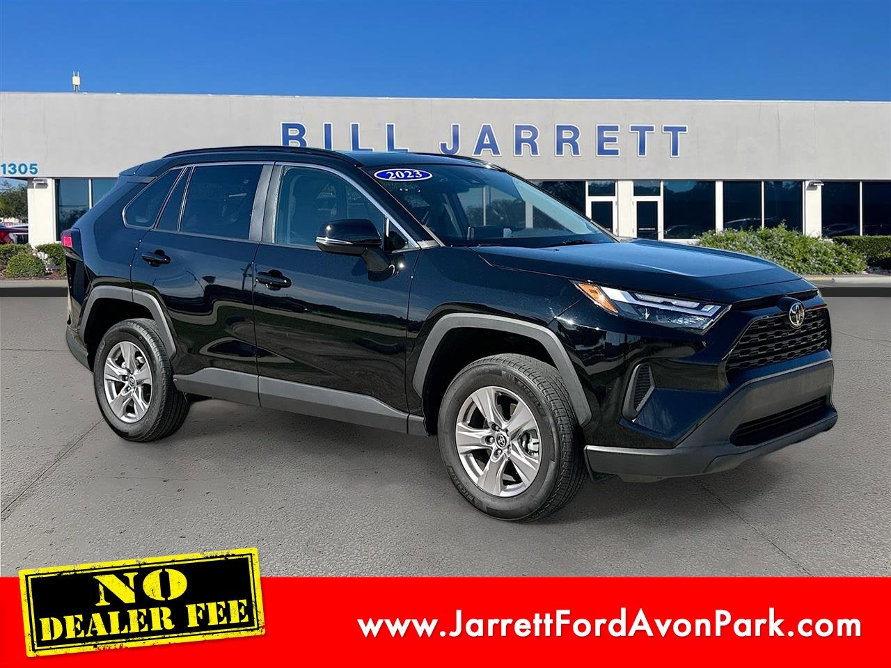 2023 Toyota RAV4 XLE