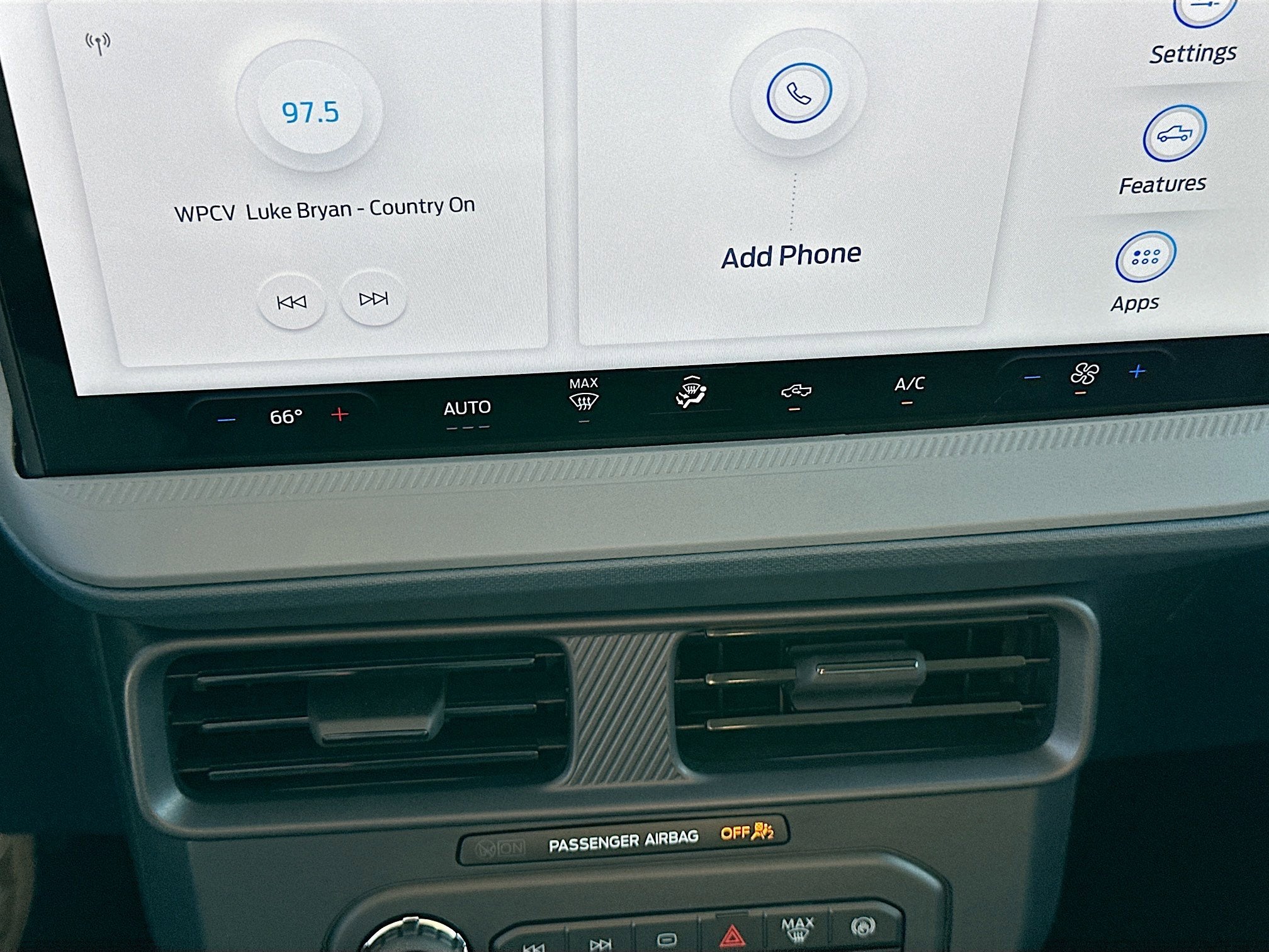 2026 Ford Maverick XL