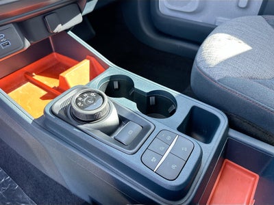 2022 Ford Maverick XL