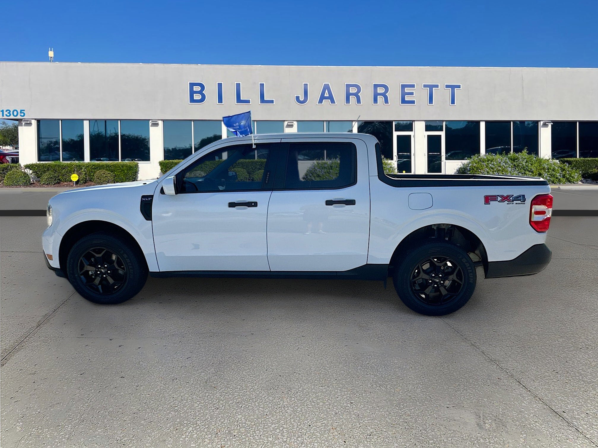 2022 Ford Maverick XL