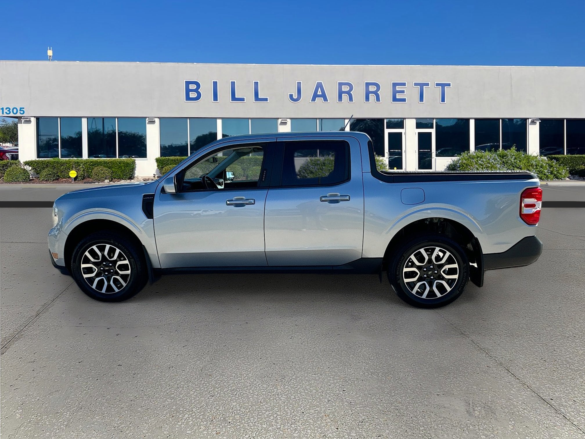 2022 Ford Maverick XL