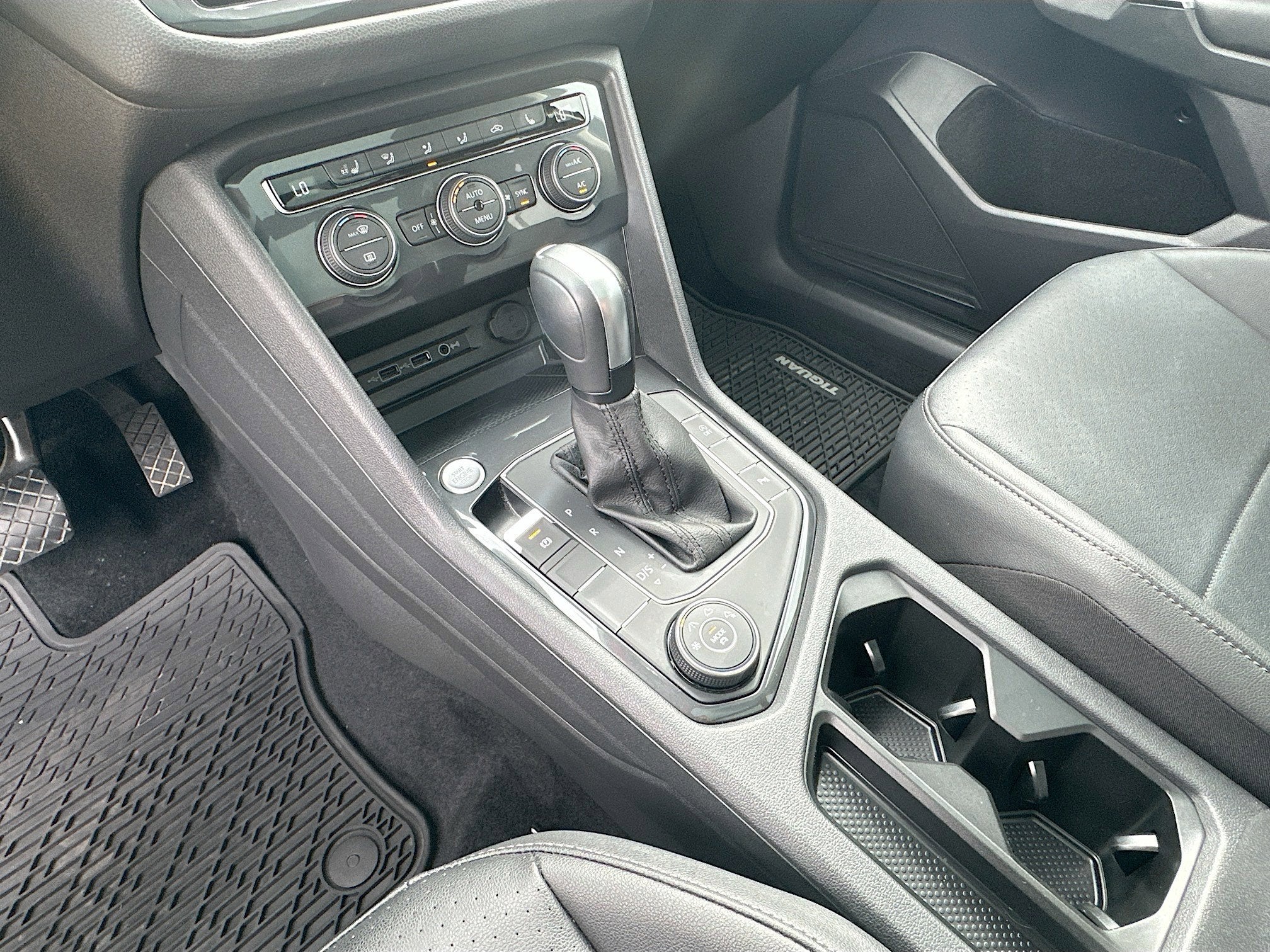 2020 Volkswagen Tiguan 2.0T SEL