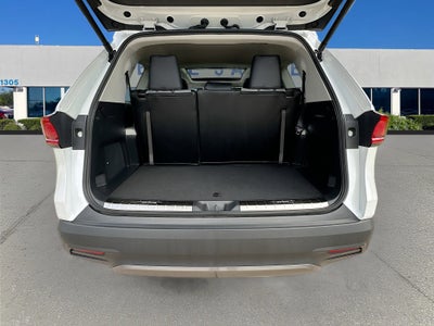 2026 Toyota Grand Highlander Base