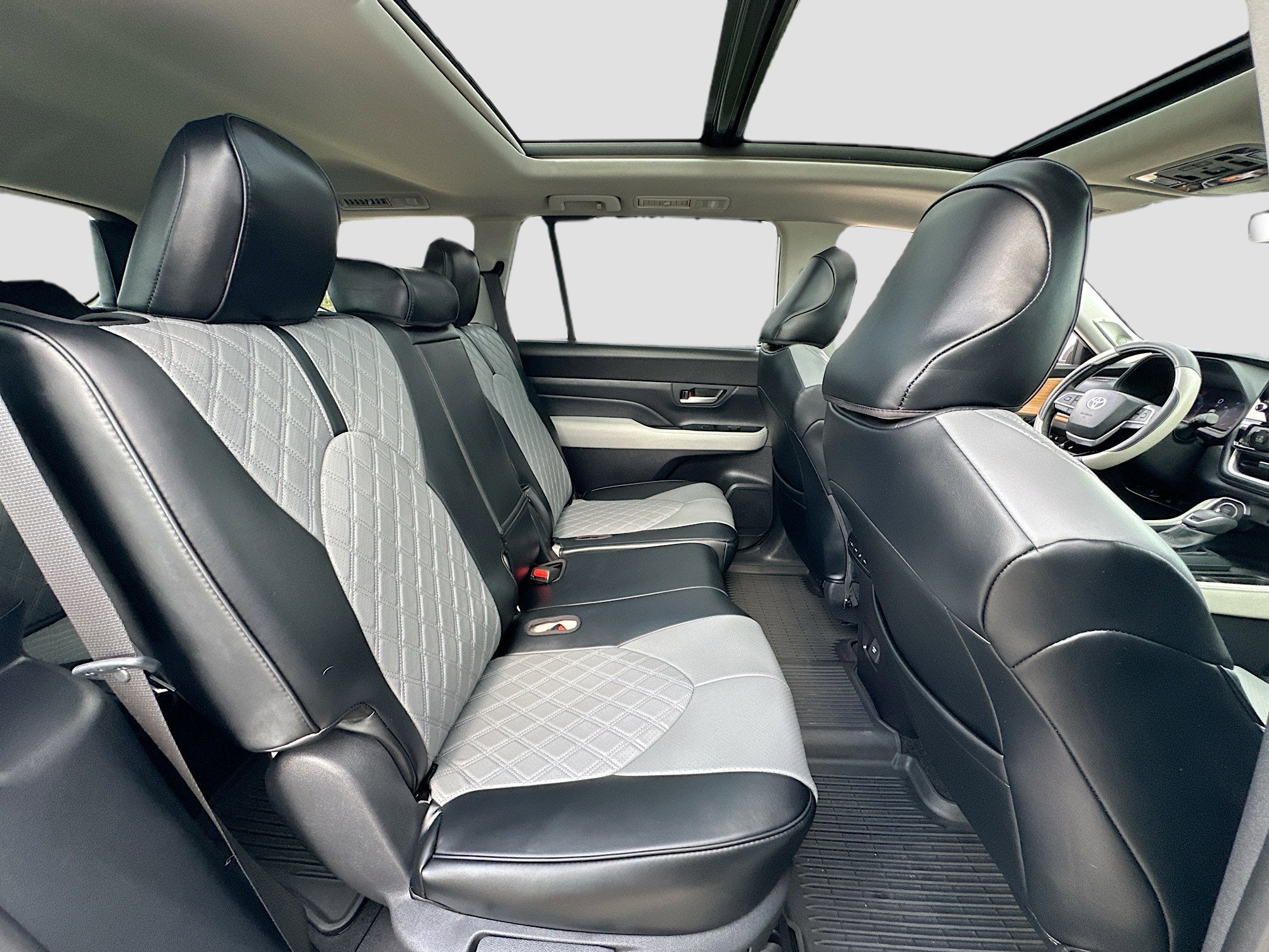2026 Toyota Grand Highlander Base