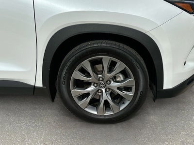 2026 Toyota Grand Highlander Base