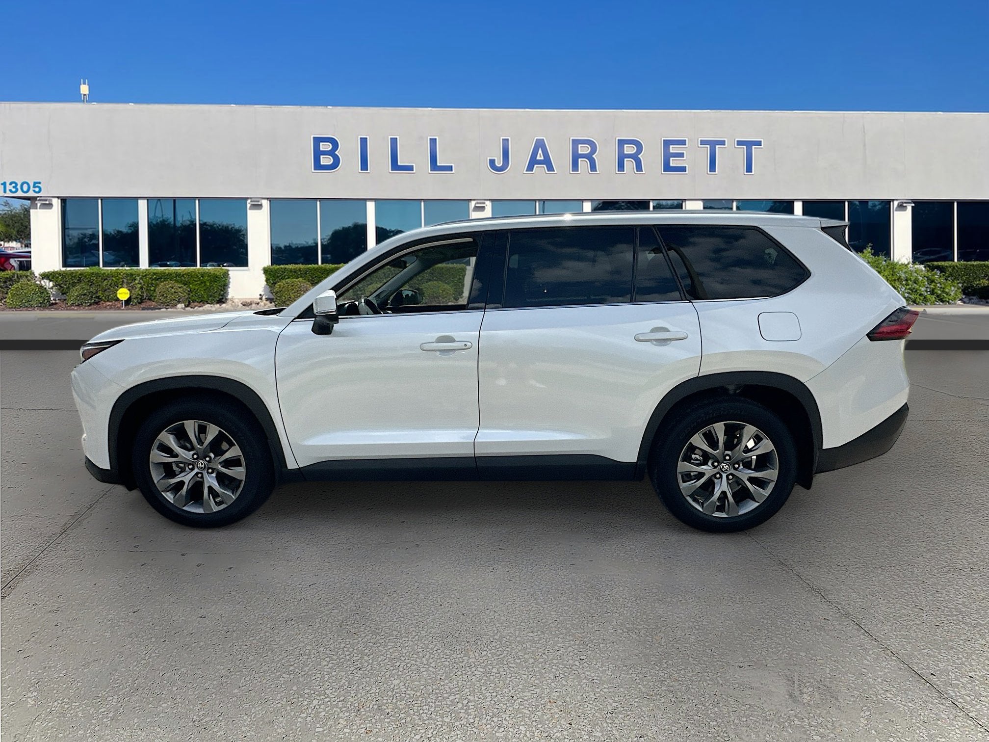 2026 Toyota Grand Highlander Base