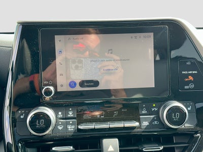 2024 Toyota Highlander Sport