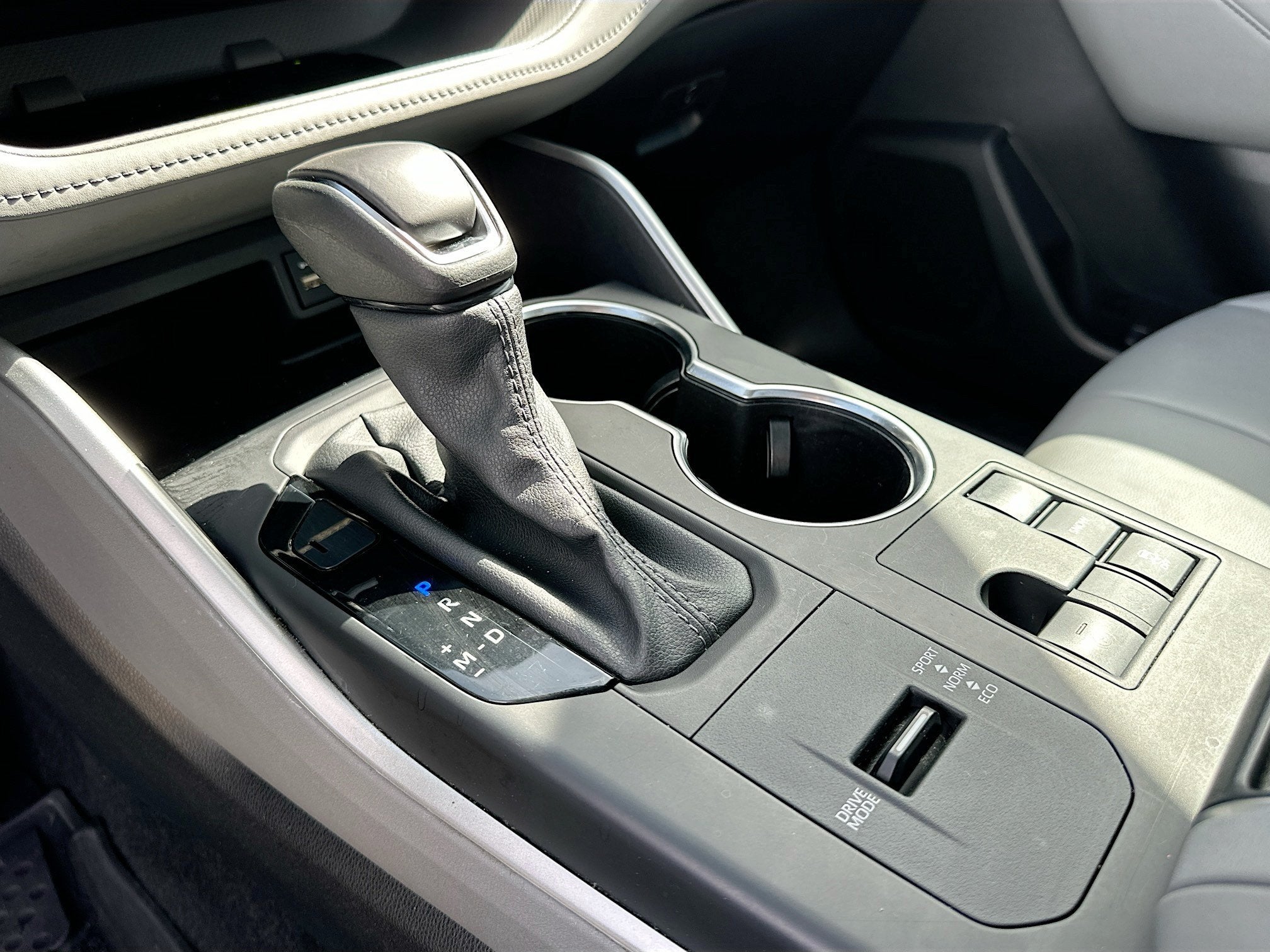 2024 Toyota Highlander Sport