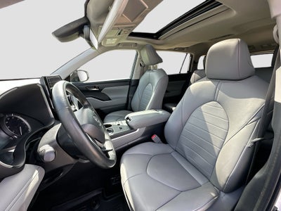 2024 Toyota Highlander Sport