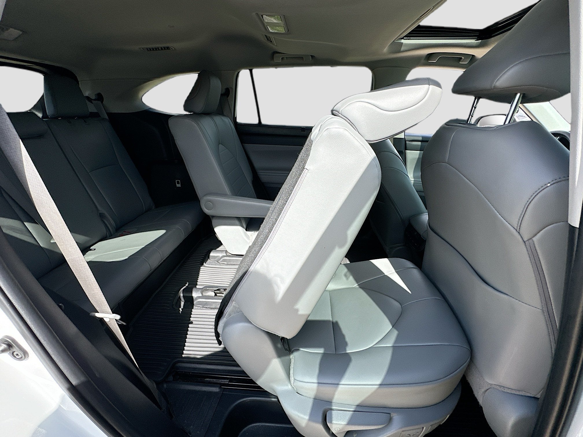 2024 Toyota Highlander Sport