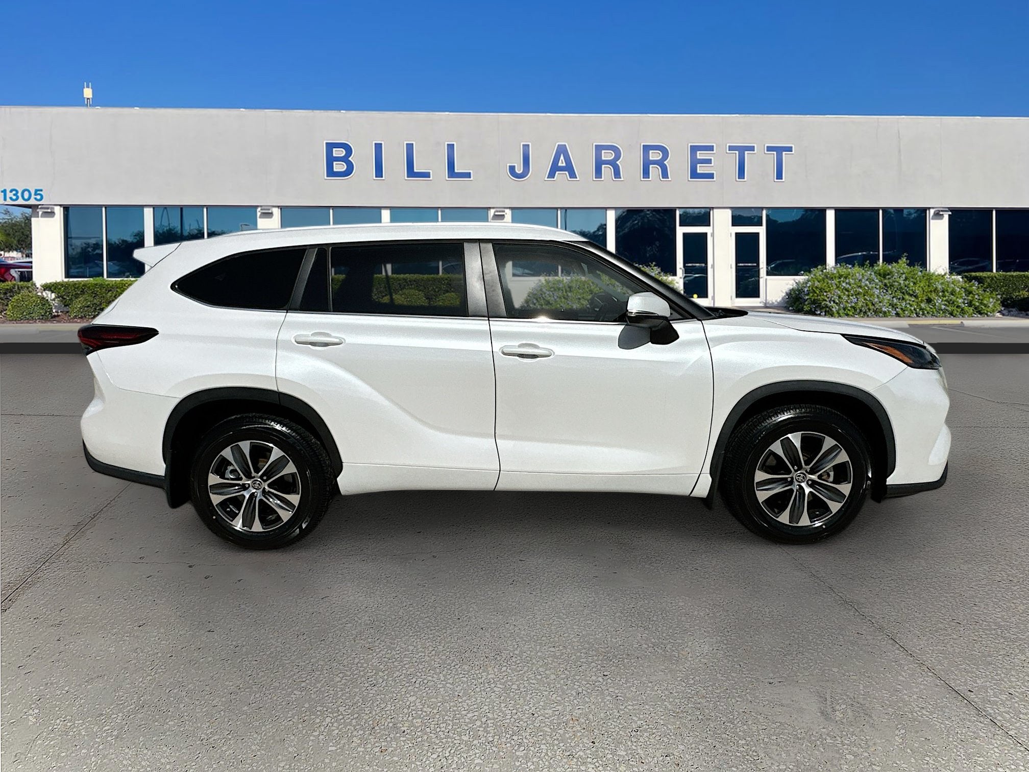 2024 Toyota Highlander Sport