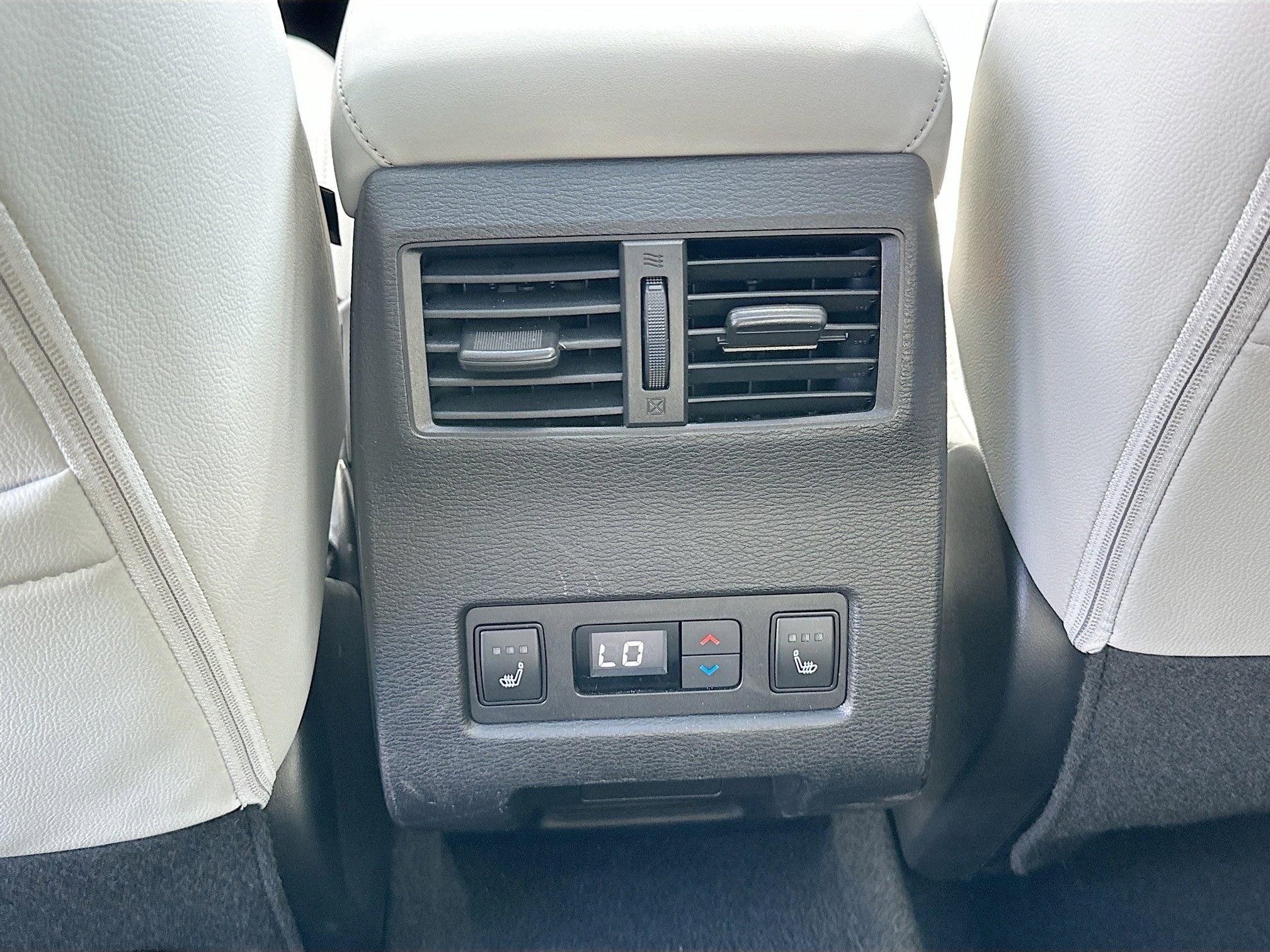 2024 Mitsubishi Outlander SEL Black Edition