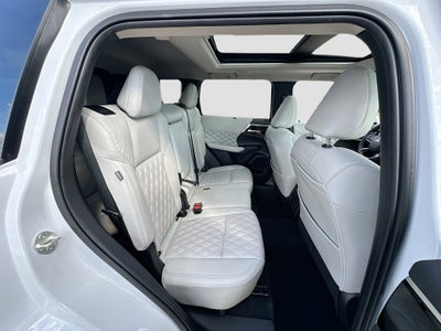 2024 Mitsubishi Outlander SEL Black Edition