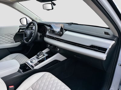 2024 Mitsubishi Outlander SEL Black Edition