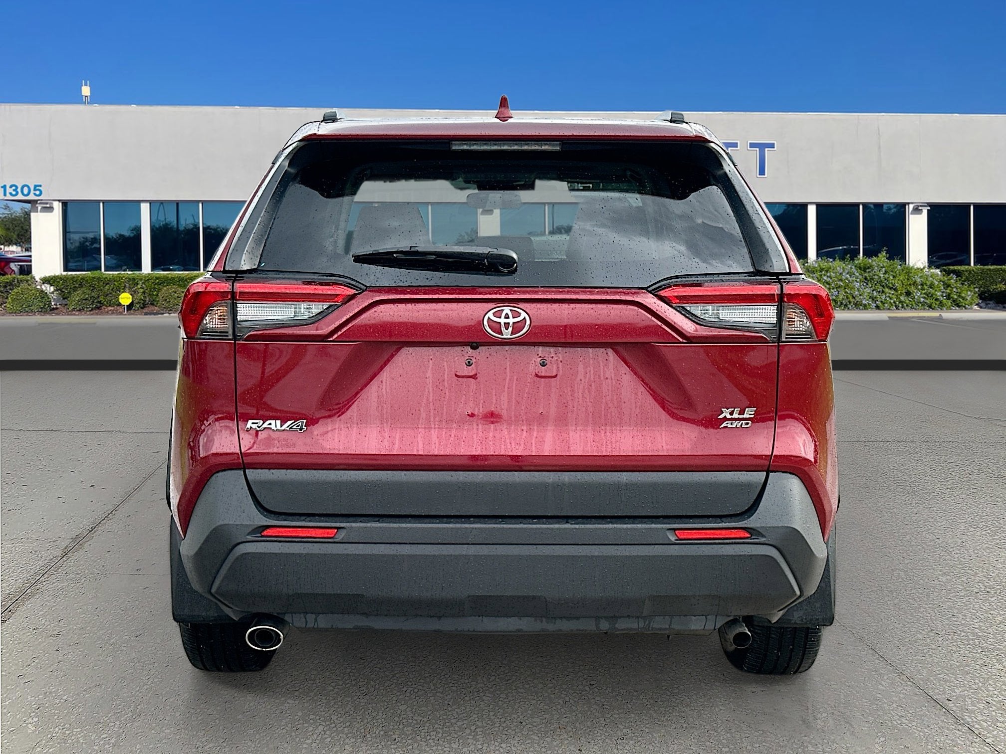 2020 Toyota RAV4 XLE Premium